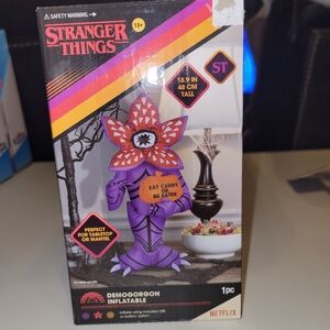 Stranger Things Demogorgon inflatable 1.5 ft